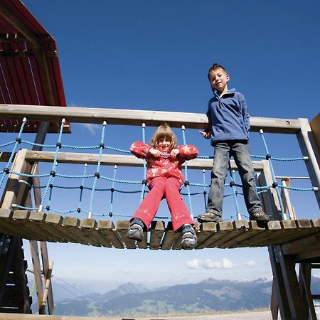 Cozy Apartment In Aschau Im Zillertal Near Ski Lift エクステリア 写真